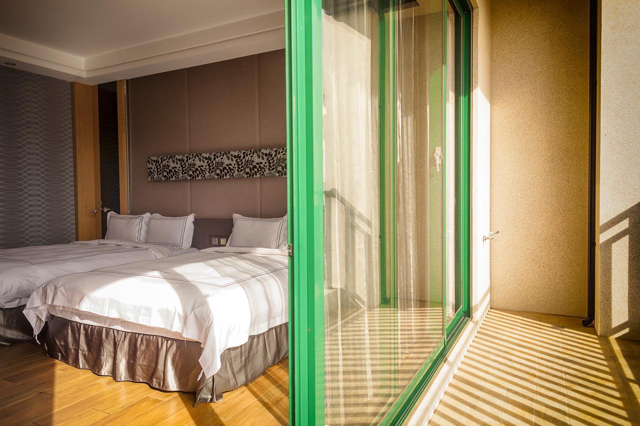 Tuku Yunlin Commerce Ryokan מראה חיצוני תמונה
